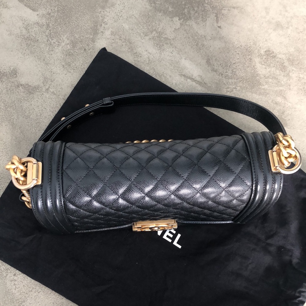 β€οΈ SOLD β€οΈ Stunning Boy CHANEL Handbag - Picture 13 of 15